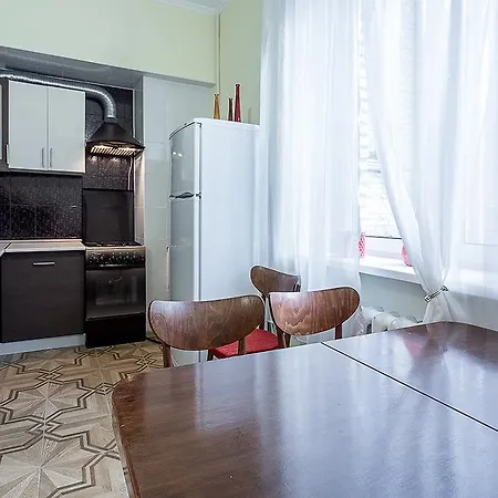 Apartment Volodarsky Street, 17