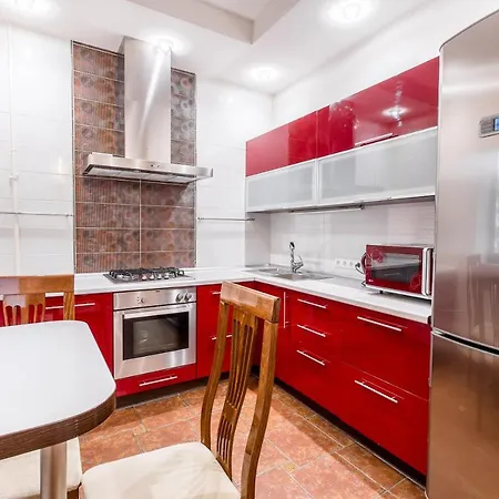 Volodarsky Street, 17 Apartment *