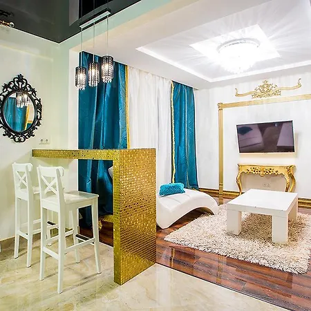 Apartment Volodarsky Street, 17