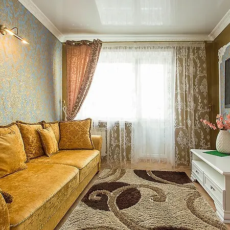 Апартаменты Volodarsky Street, 17 *