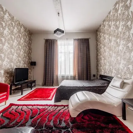 Volodarsky Street, 17 * Минск