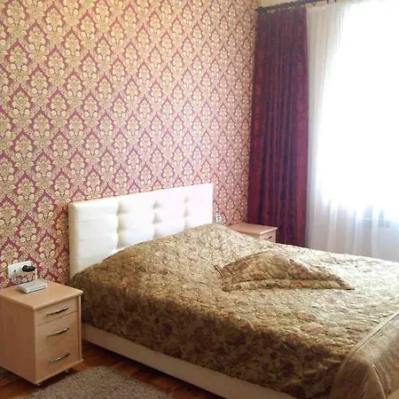 Apartment Volodarsky Street, 17