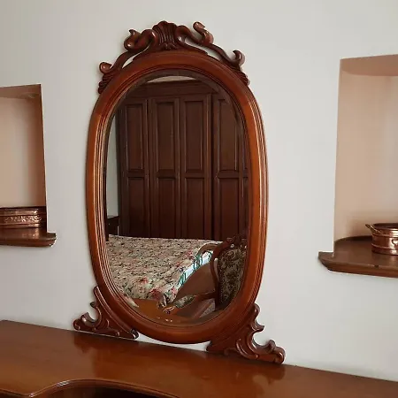Apartment Volodarsky Street, 17 *